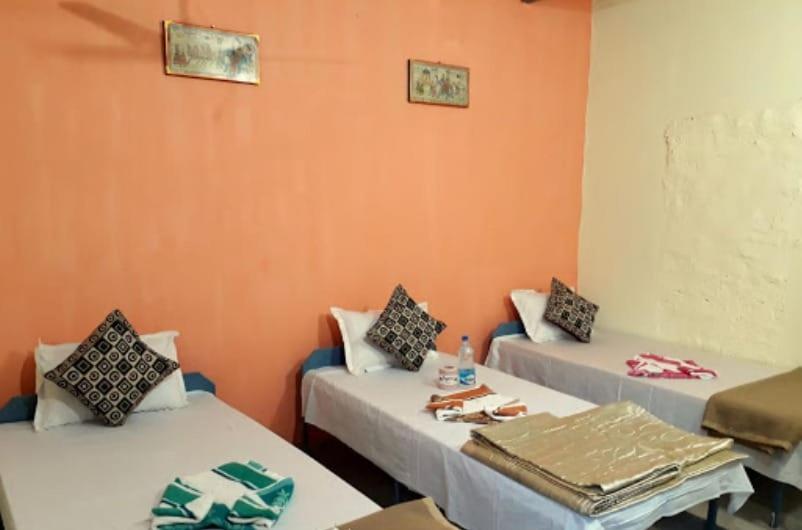 Superinn Home Stay& Guest House อัครา ภายนอก รูปภาพ